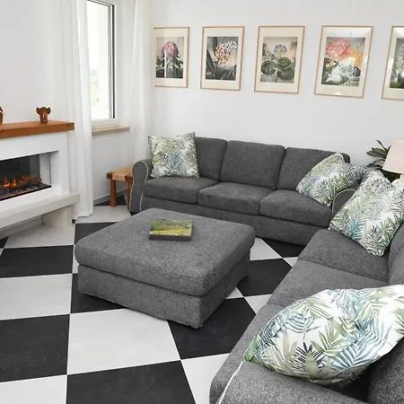 فيلة New Tosca *