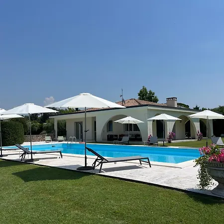 New Tosca Villa Bardolino
