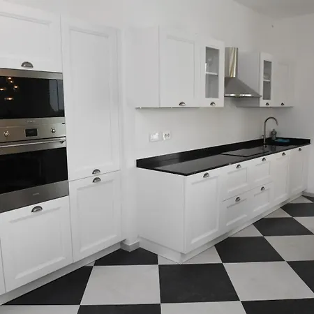 New Tosca Μπαρντολίνο