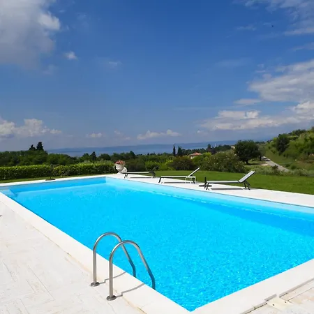 New Tosca Βίλα Μπαρντολίνο