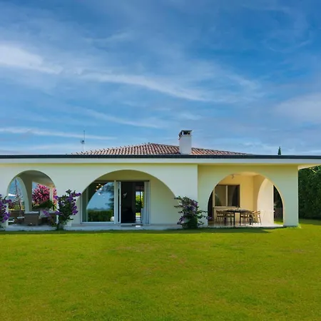 New Tosca Μπαρντολίνο