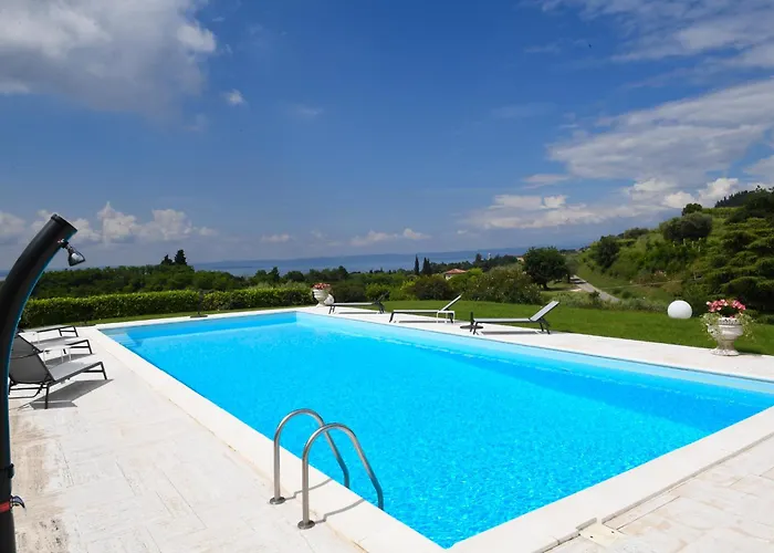 New Tosca Villa Bardolino