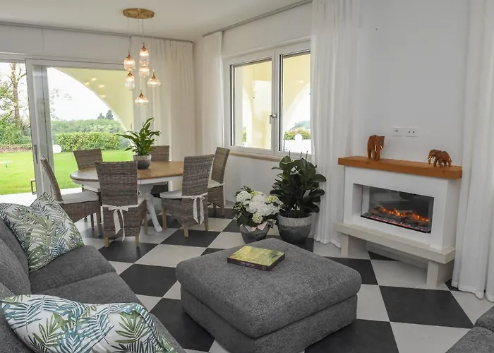 Вилла New Tosca *