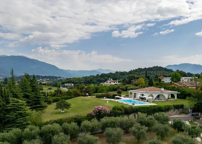 New Tosca Бардолино